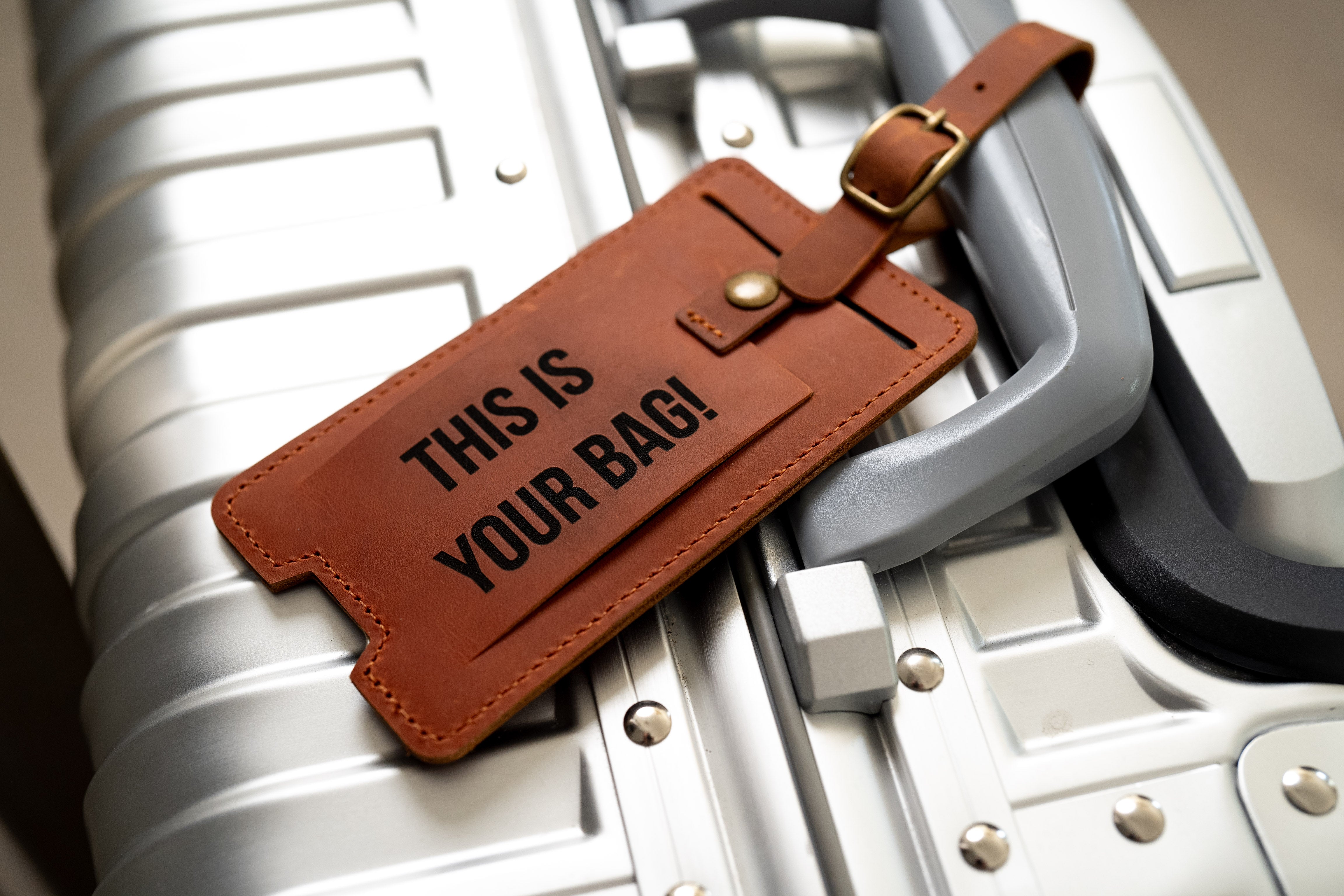 Personalized Leather AirTag Luggage Tag