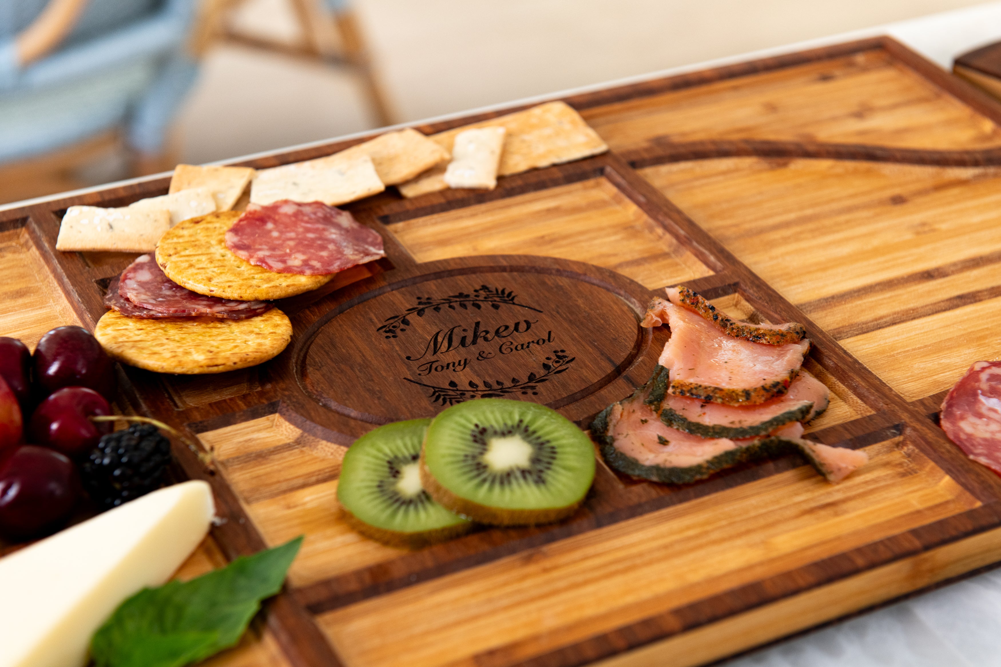 Beer Flight and Charcuterie Plank Gift Set