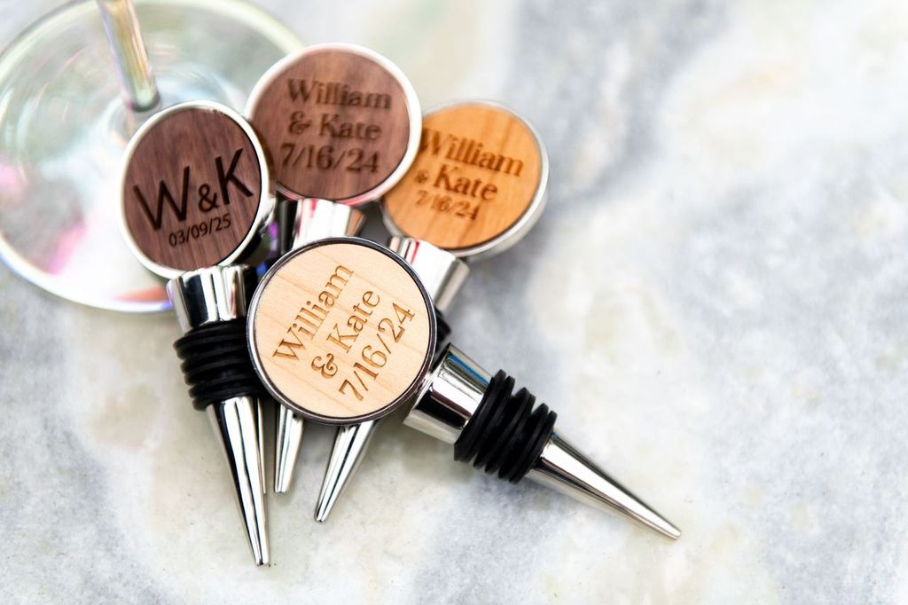 Personalized Circle Metal Wine Bottle Stoppers