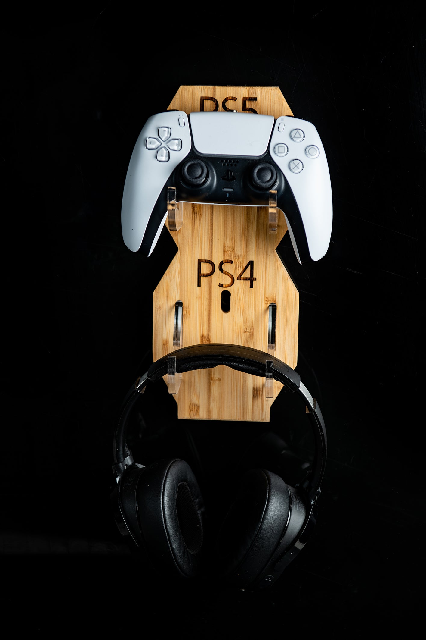Personalized Controller Home Base Wall Mount for Gaming