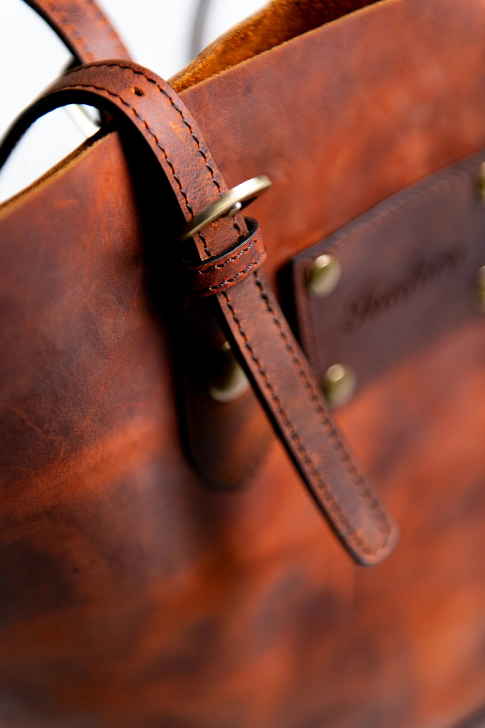 The Destin Personalized Distressed Leather Tote
