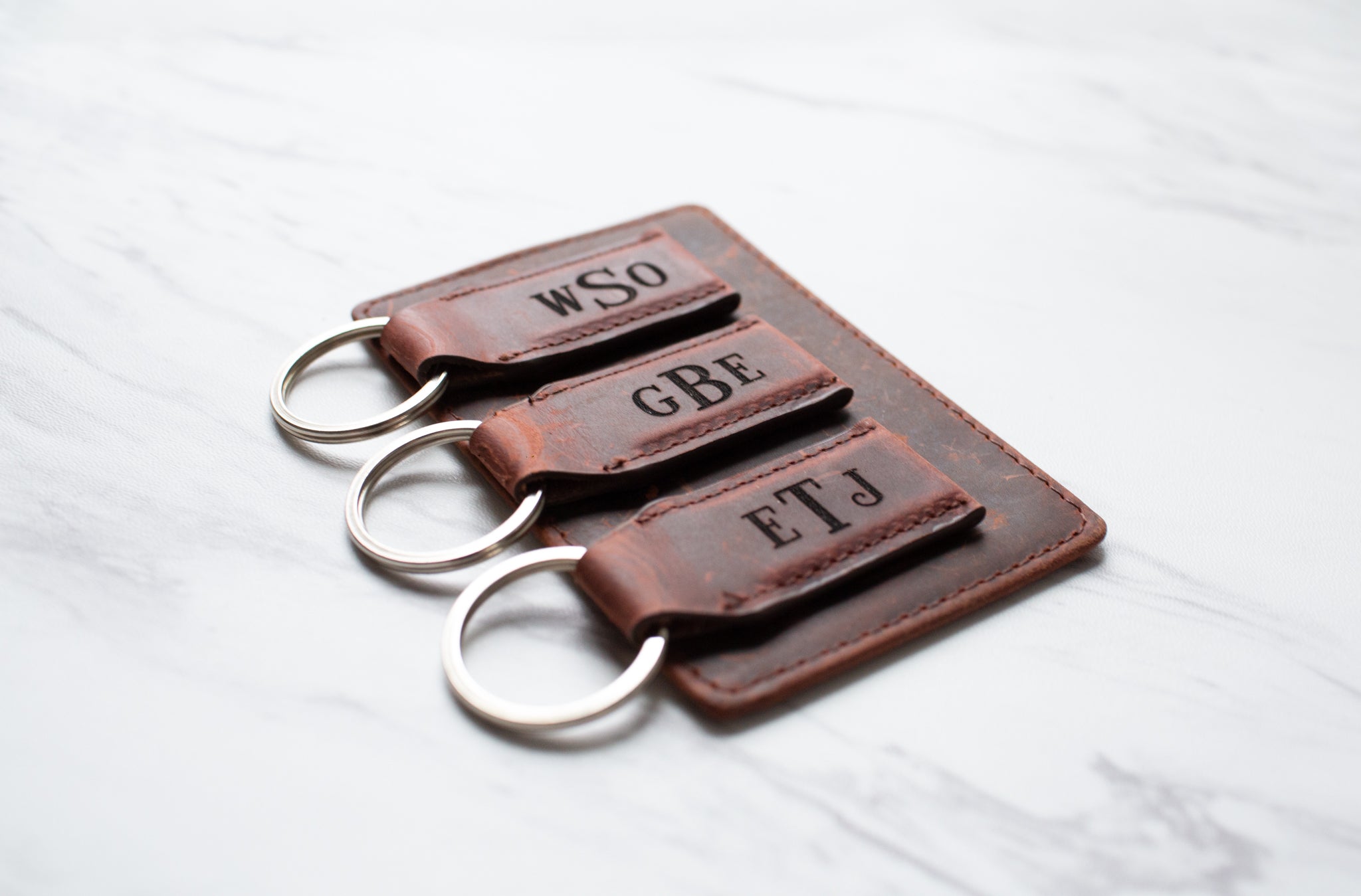 Personalized Wall Mounted Magnetic Leather Keychain - The Key West