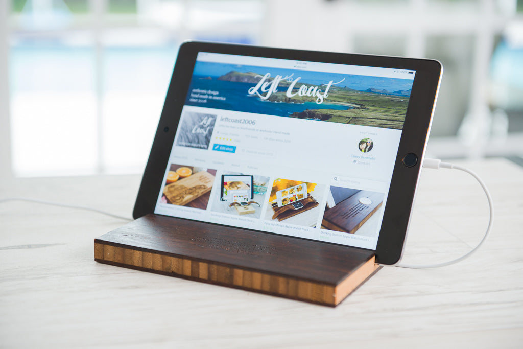 apple ipad android tablet stand charging dock desk nightstand gift mom dad engraved personalized