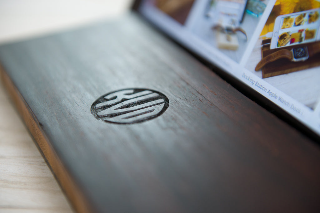 apple ipad android tablet stand charging dock desk nightstand gift mom dad engraved personalized