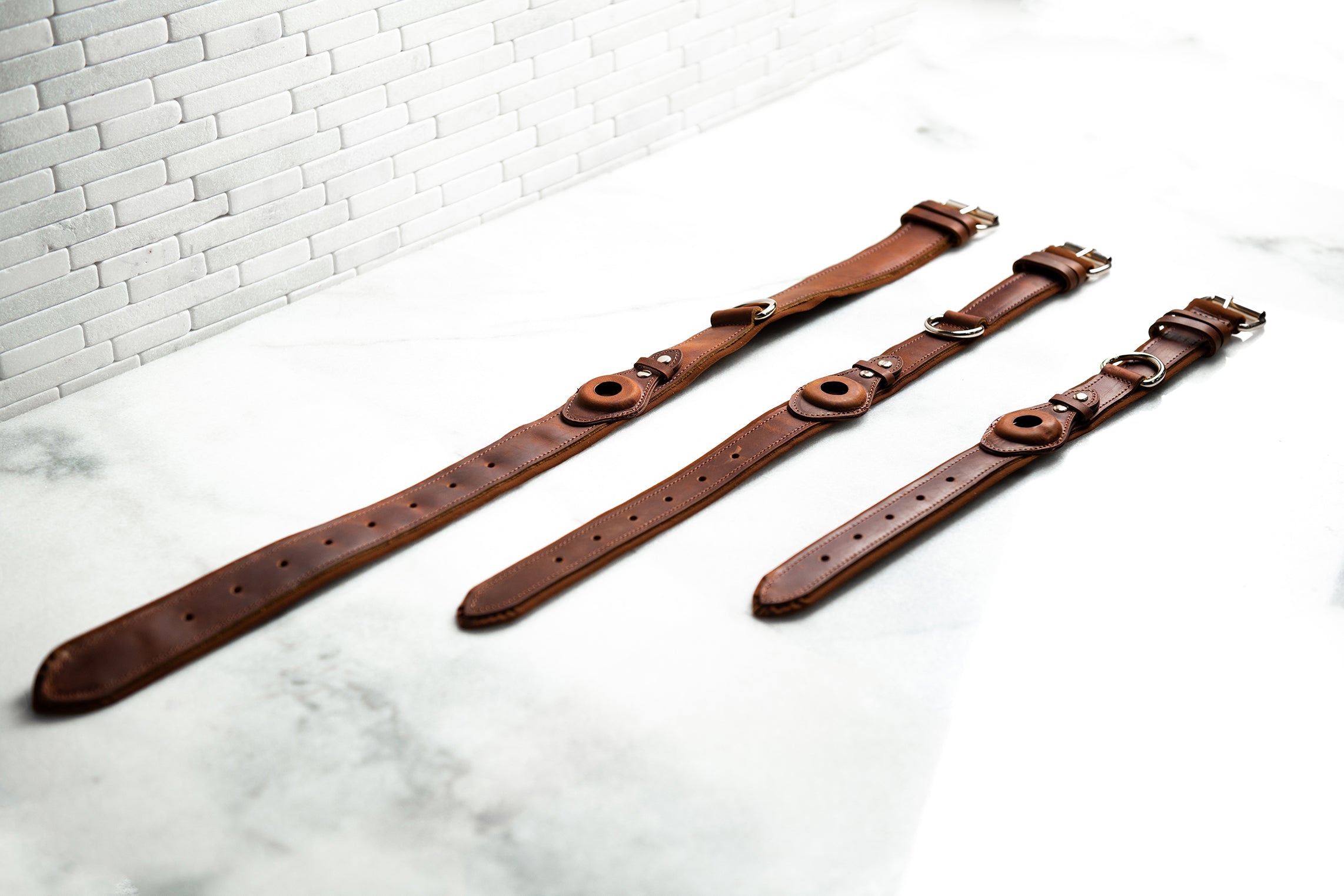 AirTag Distressed Leather Pet Collars